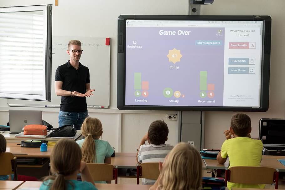 Classroom Learning is More Effective than Virtual Lessons