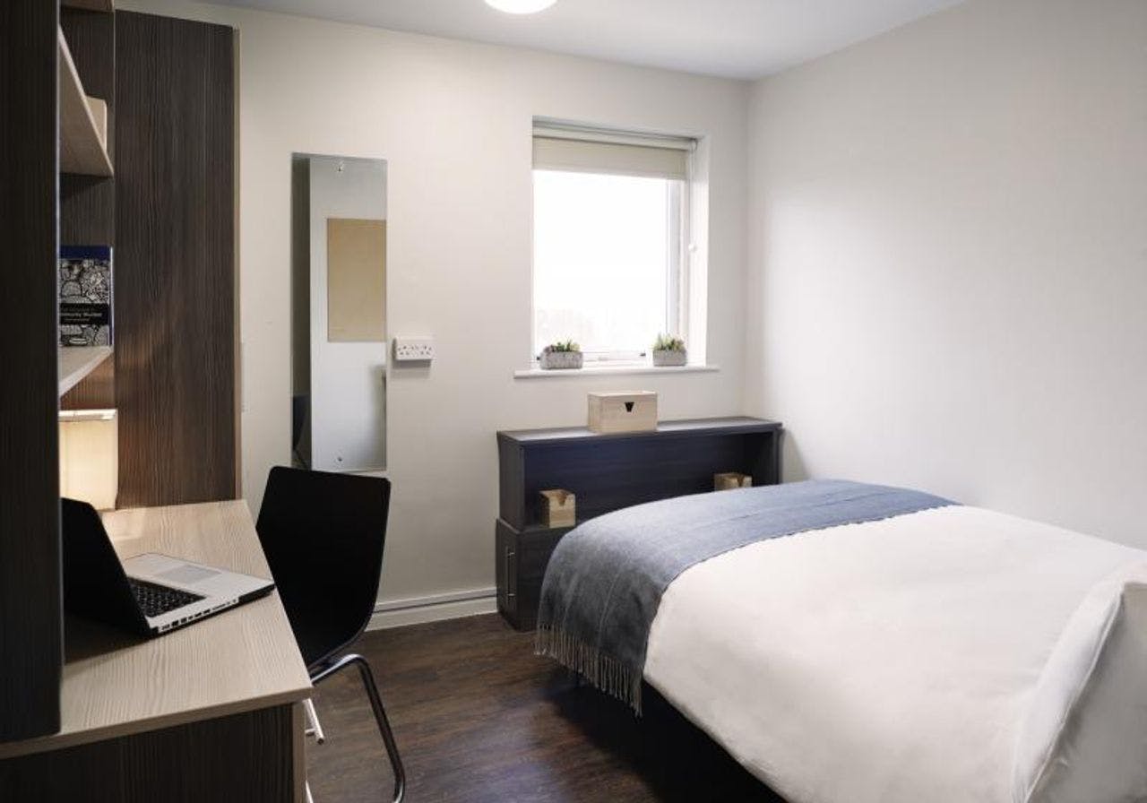 Room of iQ Lambert & Fairfield House Accommodation